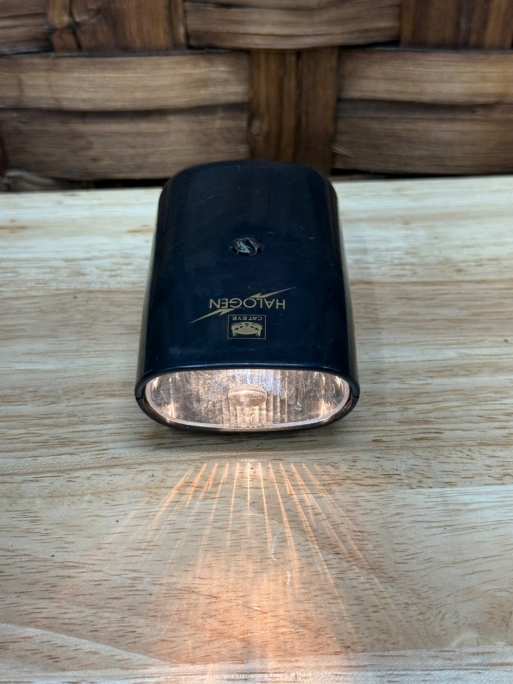 Cateye Halogen Bike Light - Black